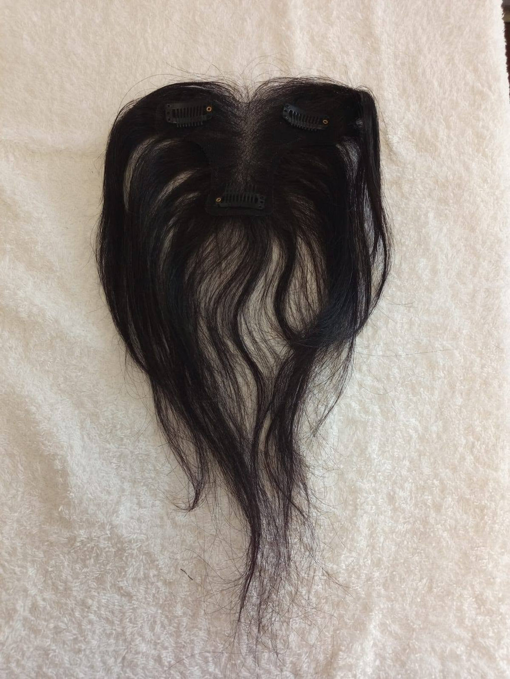 Topper de Cabello 100% Humano Corto Negro - vista frontal con cerquillo