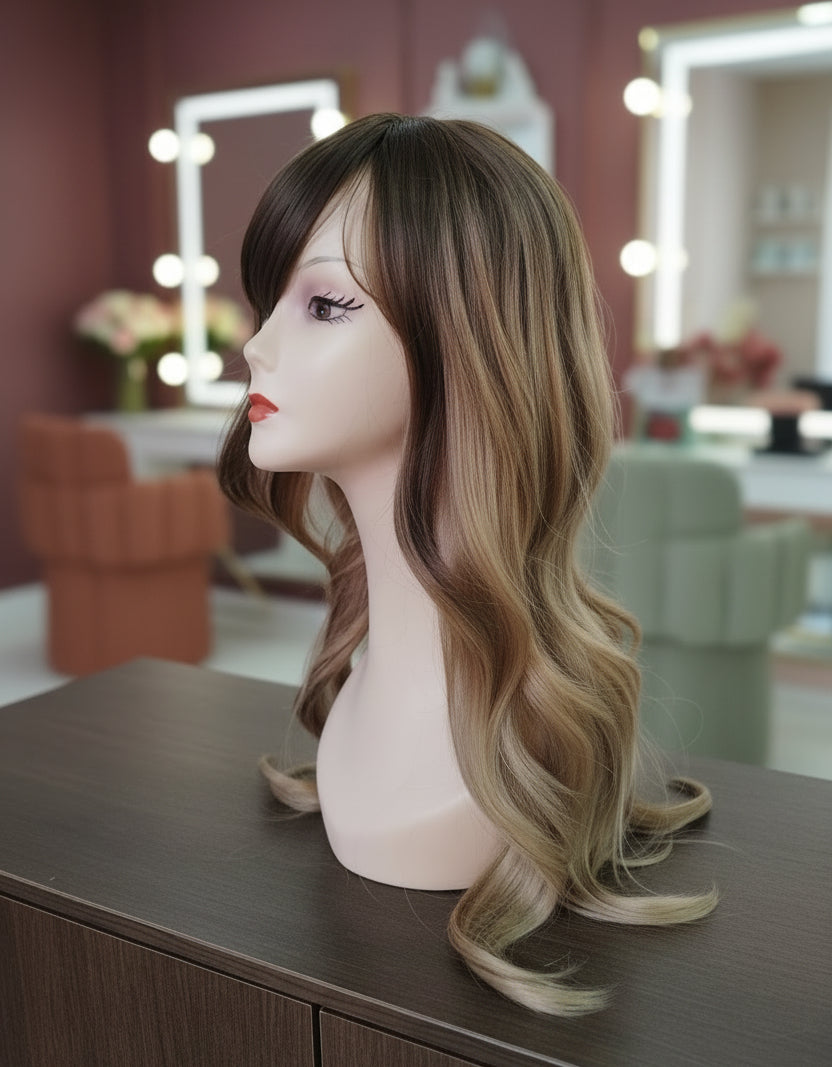 Peluca sintética balayage ondulada