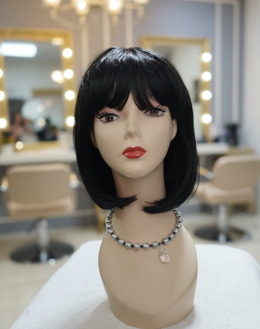 Peluca sintetica negra corte Melena con cerquillo