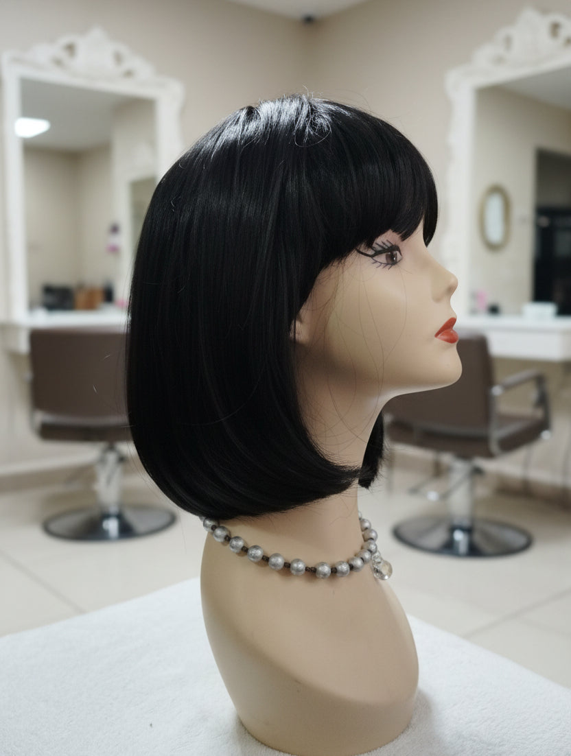 Peluca sintetica negra corte Melena con cerquillo