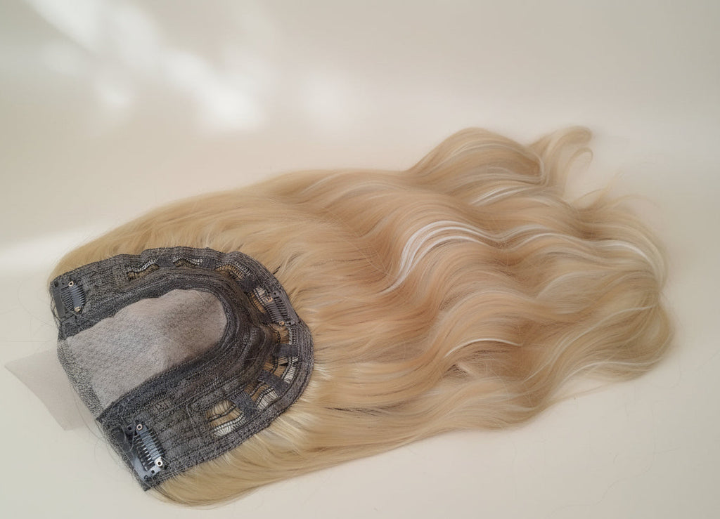 Topper sintetico rubio efecto balayage 55-60 cm