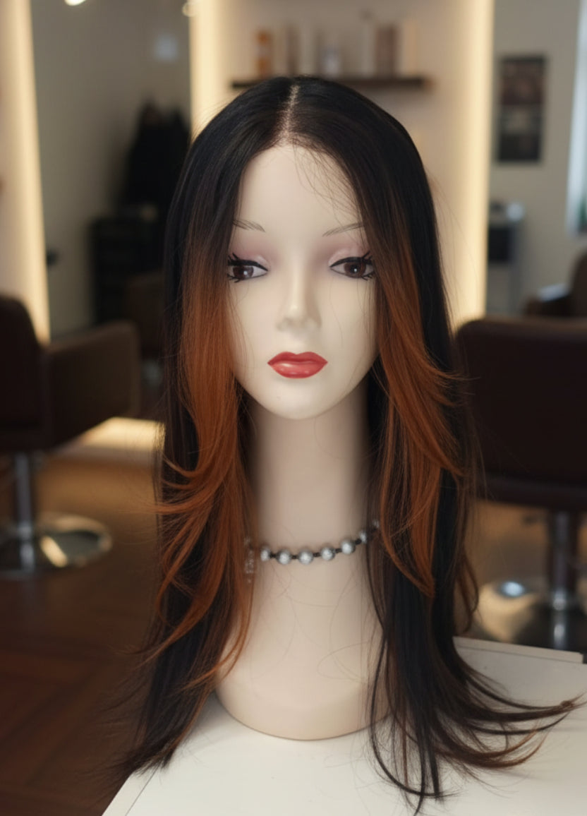 Peluca Sintética Lace front Castaña con Rayitos Dorados Lacia, 55 - 60 cm