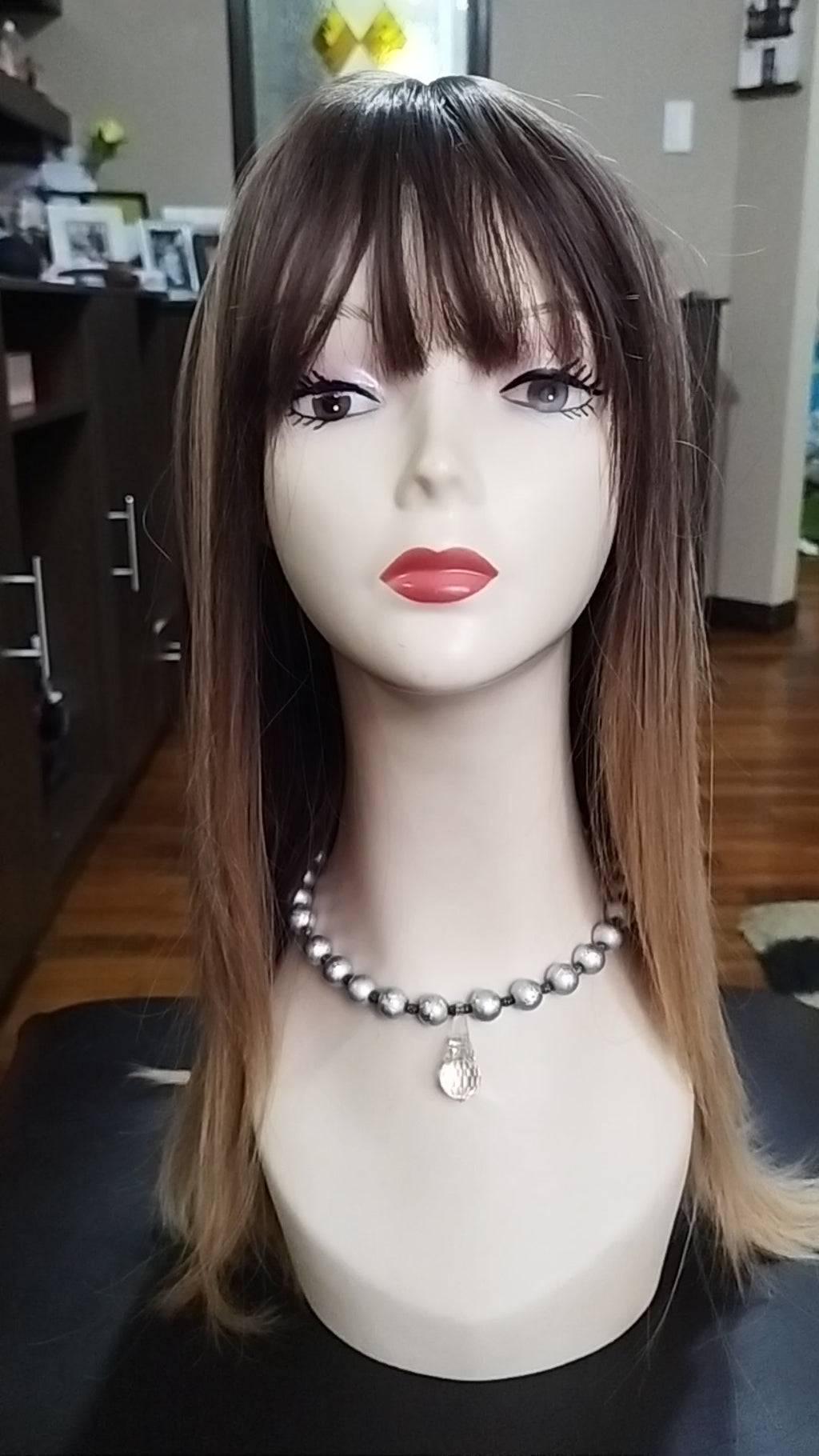 Peluca sintetica lacia efecto Balayage 50 cm