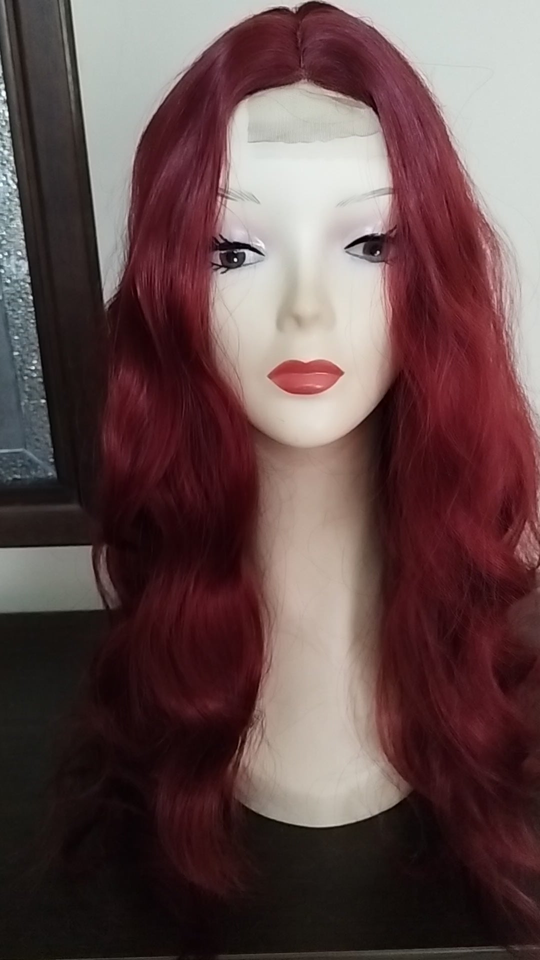 Peluca Sintética Ondulada Borgoña Lace Front 1x4